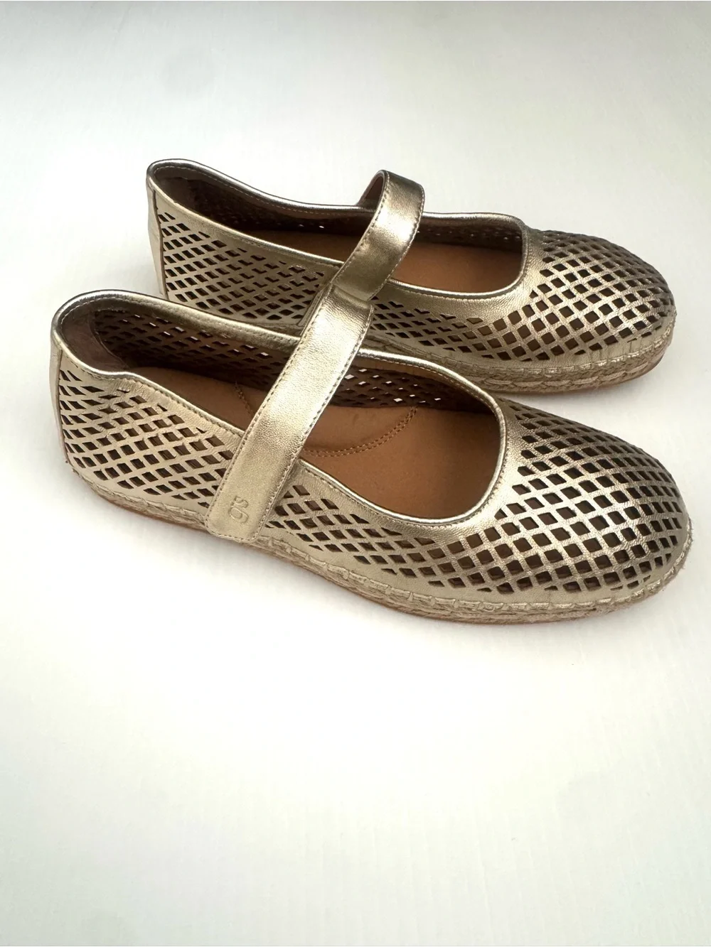 Gentle Souls Sienna Gold Metallic Fishnet Mary Jane Espadrille Flats 7.5